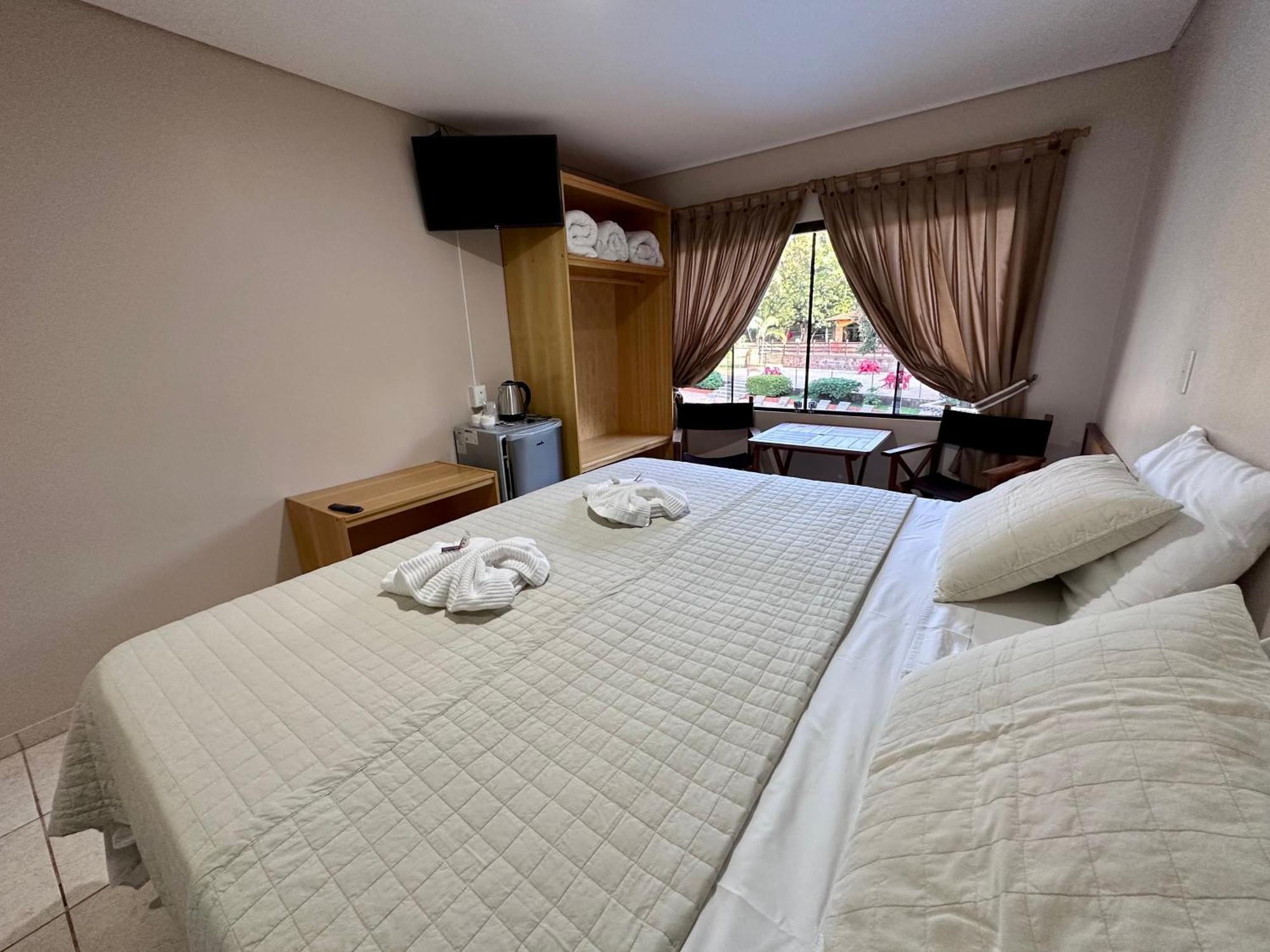 Parque Hotel Manantial Hohenau Ngoại thất bức ảnh