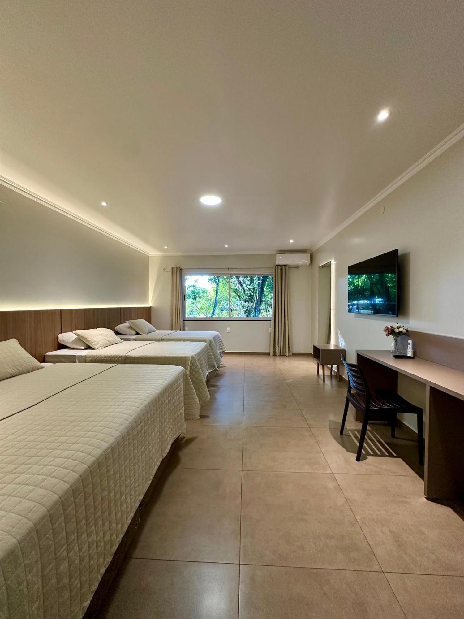 Parque Hotel Manantial Hohenau Ngoại thất bức ảnh